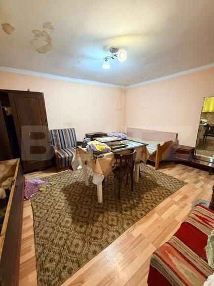 Casă individuală cu 5 camere cu Canalizare în Râșnov