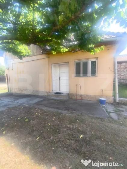 Casă cu 1 camere cu Teren 398 Mp în Central