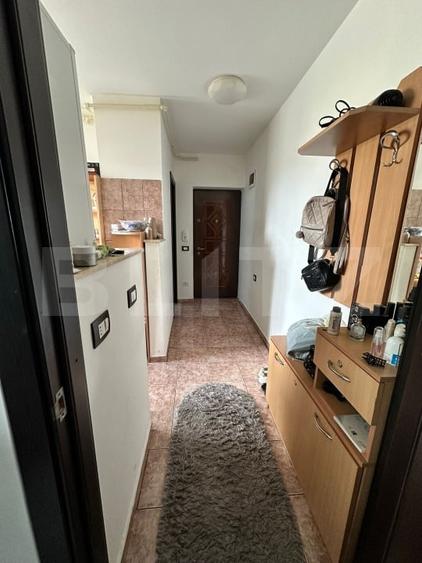 Apartament cu 2 camere semidecomandat, mobilat în Nord-Est