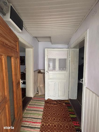Casă cu 3 camere cu Teren 1000 Mp în Central