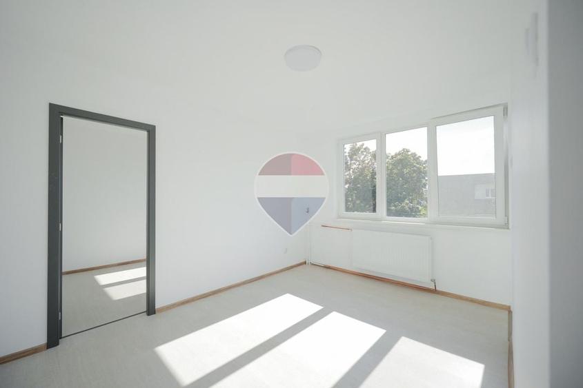 Apartament cu 2 camere semidecomandat în Rogerius