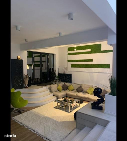 Casă cu 4 camere cu Teren 2950 Mp în Snagov