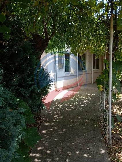 Casă cu 2 camere cu Teren 624 Mp în Bariera Vâlcii