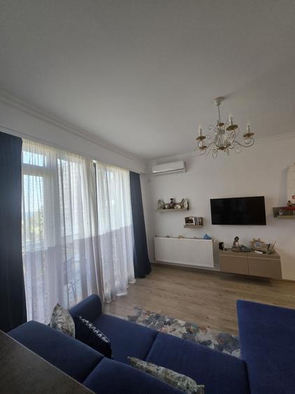 Apartament cu 2 camere semidecomandat în Central