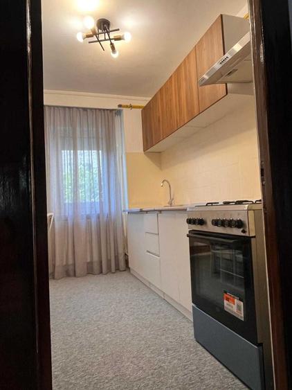 Apartament cu 3 camere decomandat în Nord