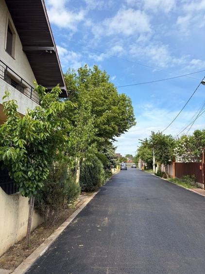 Casă cu 3 camere în Palas