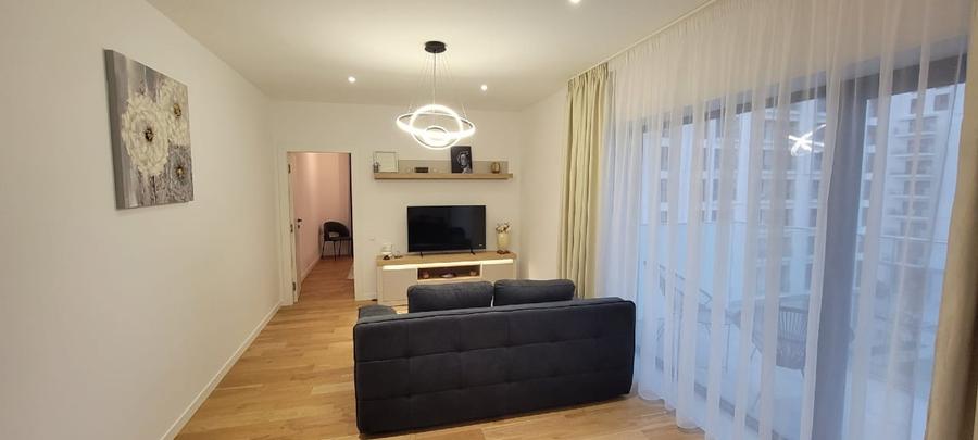 Apartament cu 2 camere semidecomandat, mobilat în Cotroceni