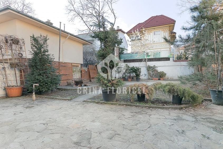 Apartament cu 5 camere, mobilat în Dorobanți
