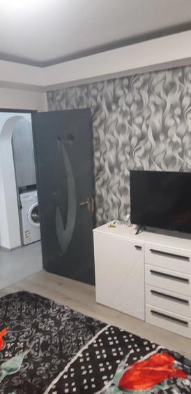 Apartament cu 2 camere decomandat în Berceni