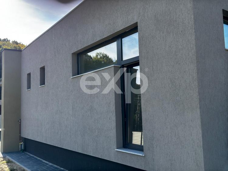 Casă individuală cu 3 camere cu Canalizare în Exterior Nord