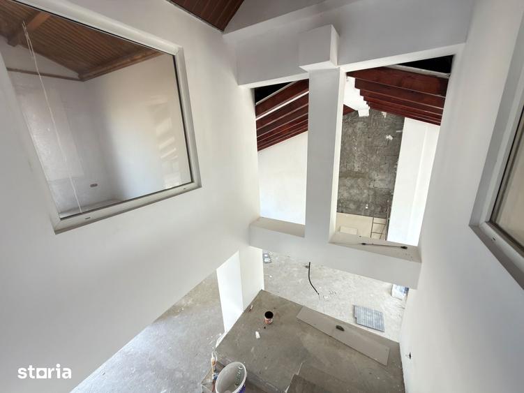 Casă cu 5 camere cu Teren 1322 Mp în Băleni