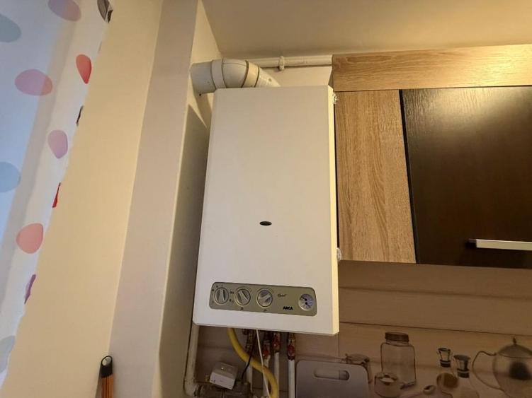 Apartament cu 3 camere, mobilat în Mihai Viteazul