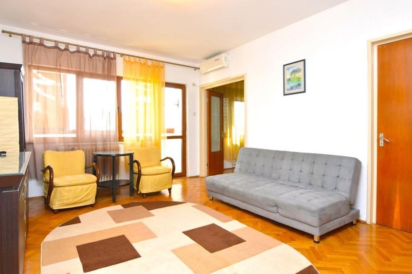 INCHIRIERE APARTAMENT 3 CAMERE UNIRII – TRAIAN - 2