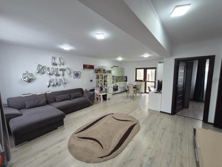 Casă individuală cu 3 camere cu Teren 348 Mp în Șimnicu de Sus