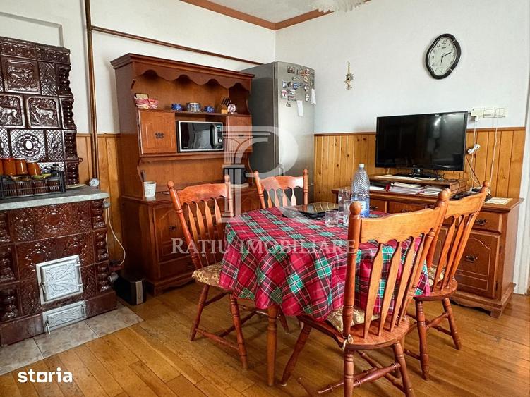 Casă cu 4 camere cu Teren 297 Mp în Central