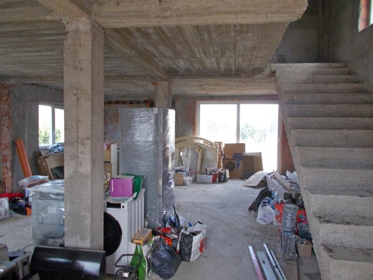 Casă individuală cu 4 camere cu Teren 760 Mp în Dudeștii Noi