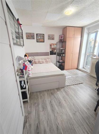 Apartament cu 2 camere semidecomandat în Tătărași