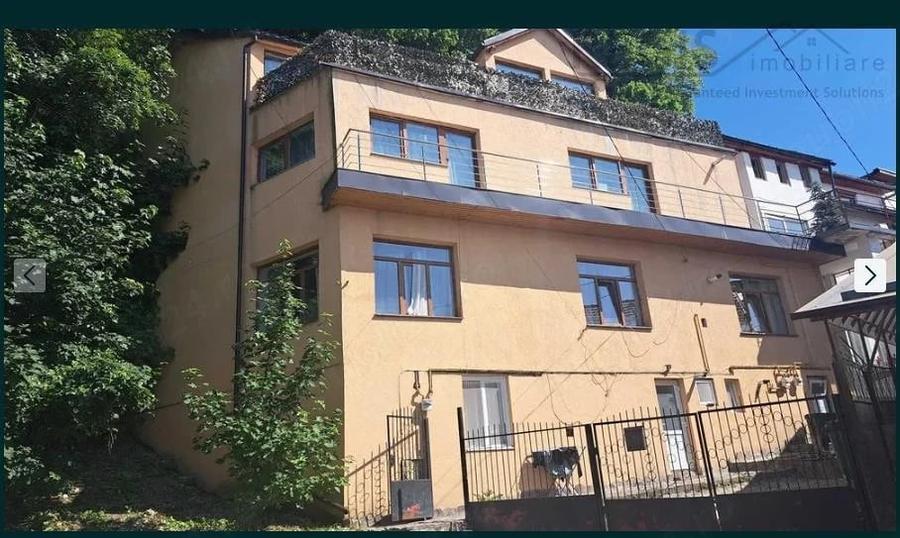 Apartament cu 2 camere semidecomandat, mobilat în Central