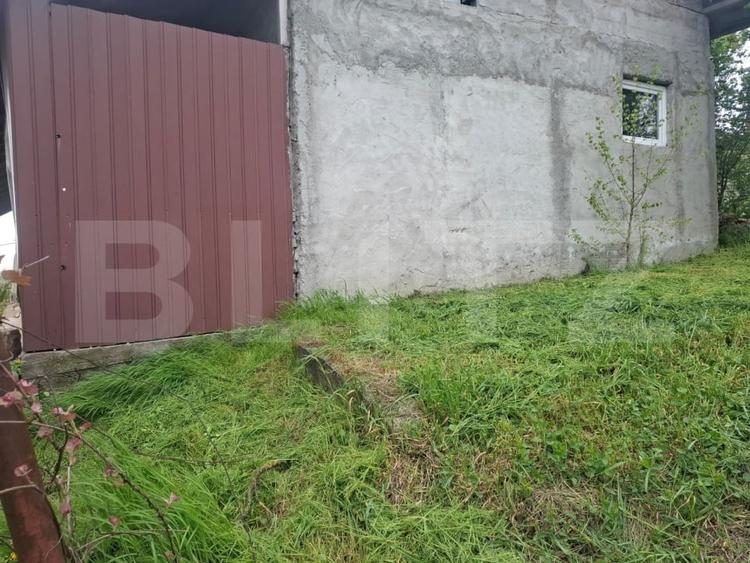 Casă individuală cu 5 camere cu Teren 2300 Mp în Mătăsaru