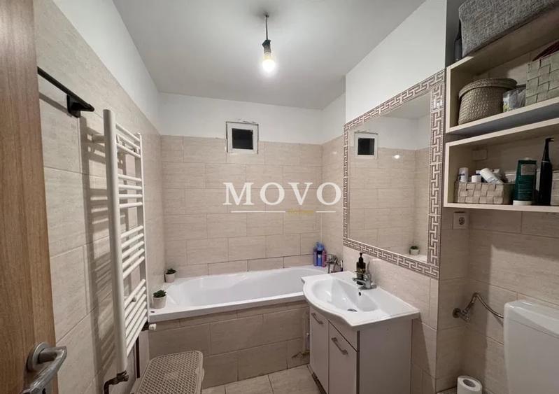 Apartament cu 2 camere decomandat, mobilat în Soarelui