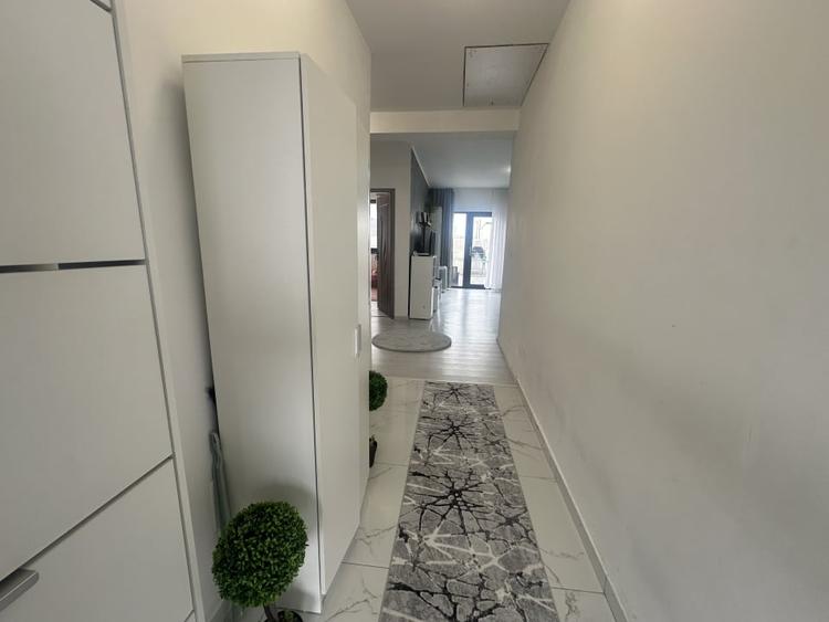 Casă individuală cu 3 camere cu Canalizare în Măgurele