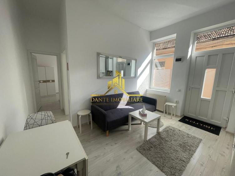 Apartament cu 2 camere decomandat, mobilat în Ultracentral
