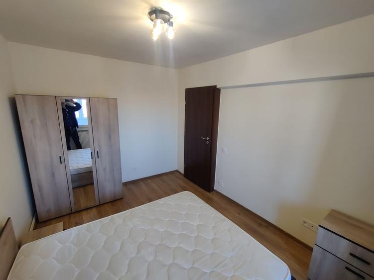Apartament cu 3 camere decomandat în Calea Dumbrăvii