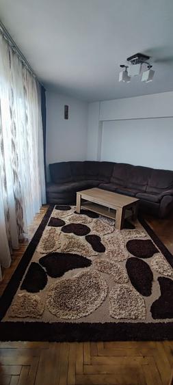 Apartament cu 2 camere decomandat în Corunca
