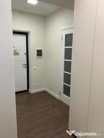Apartament cu 2 camere decomandat în P-ța Unirii