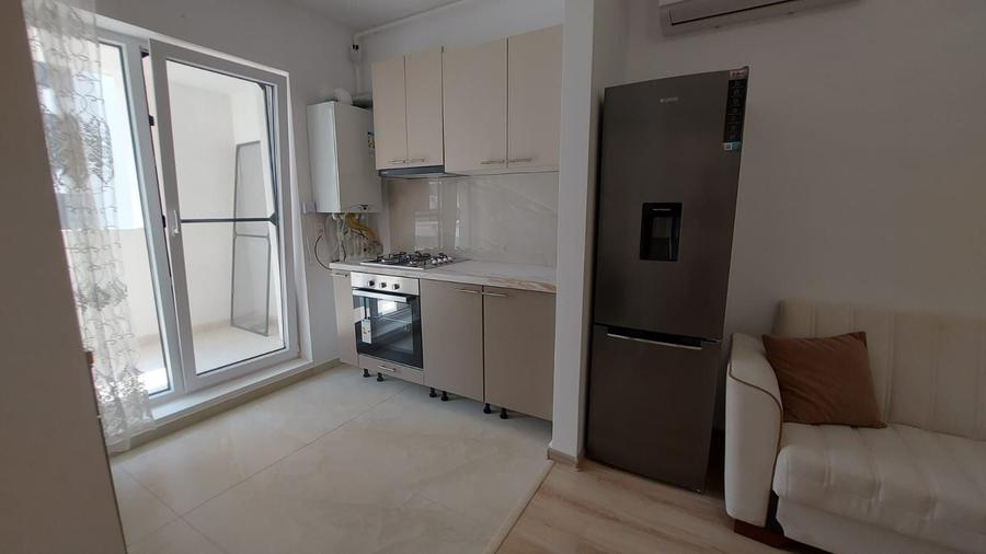 Apartament cu 2 camere semidecomandat în Central