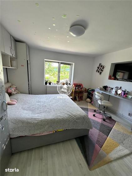 Casă cu 3 camere cu Teren 1318 Mp în Holboca