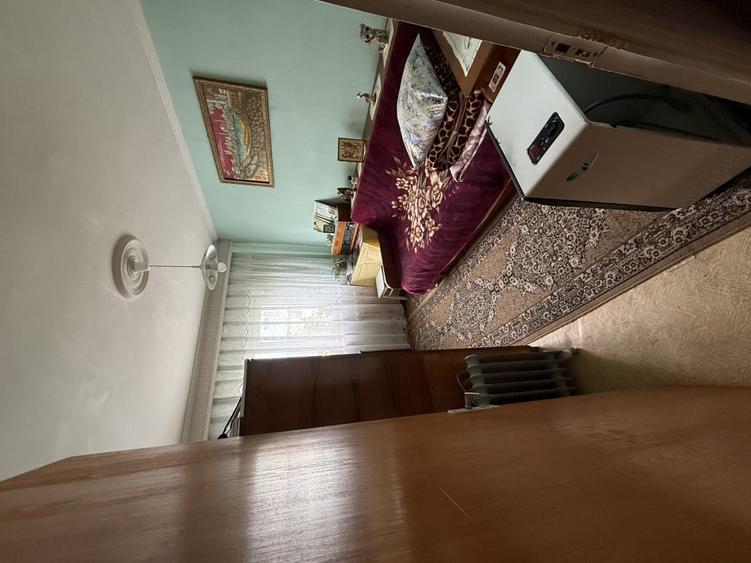 Apartament cu 3 camere decomandat în Găvana