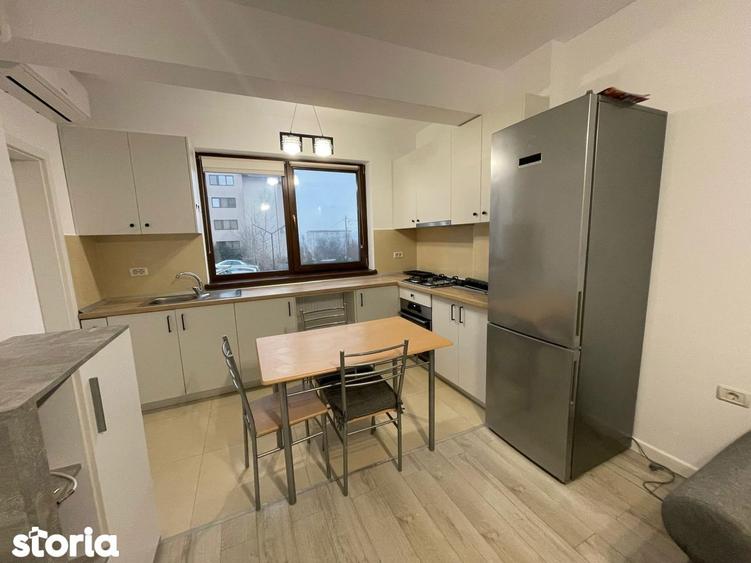 Apartament cu 3 camere, mobilat în Nicolina