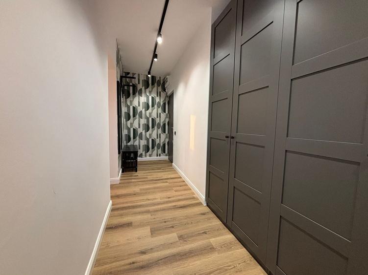 Apartament cu 3 camere semidecomandat, mobilat în Dorobanți — fotografia 1