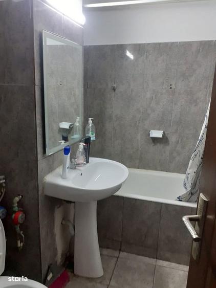 Apartament cu 2 camere decomandat în Dacia