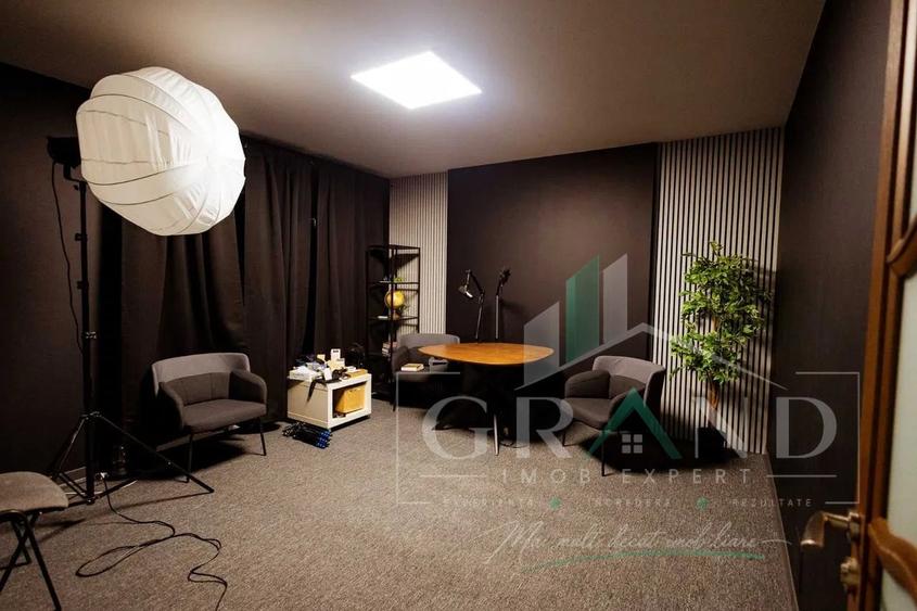 Casă individuală cu 5 camere cu Canalizare în Dâmbul Rotund