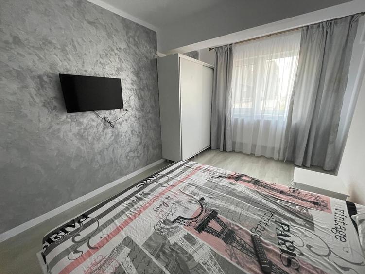 Apartament cu 3 camere decomandat, mobilat în Rediu