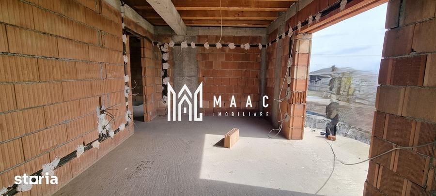Casă cu 5 camere cu Teren 1200 Mp în Central