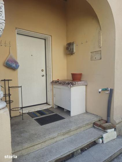 Apartament cu 2 camere semidecomandat în Obor