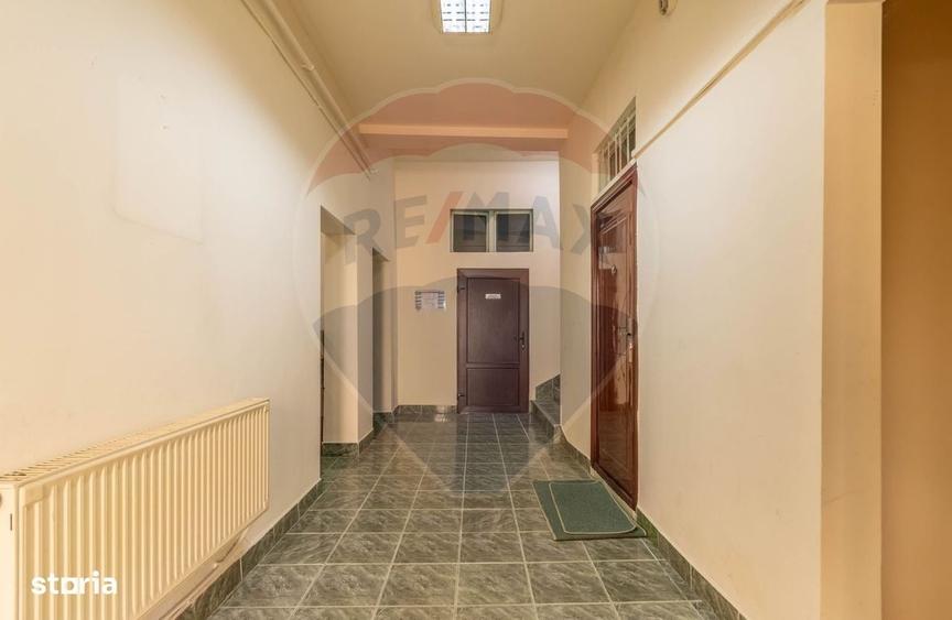Spațiu comercial, de 358 mp, în Central