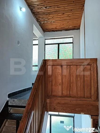 Apartament cu 3 camere decomandat în Cetate