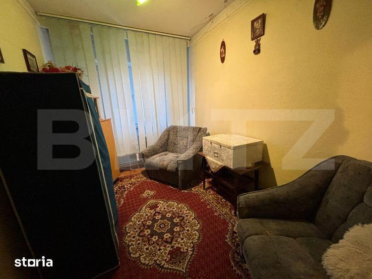 Apartament cu 3 camere decomandat, mobilat în Dacia