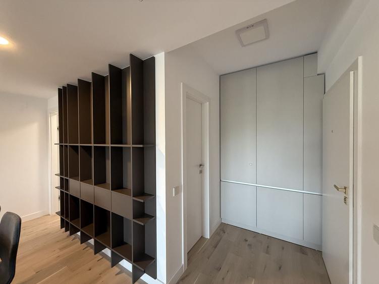 Apartament cu 2 camere decomandat în Străulești