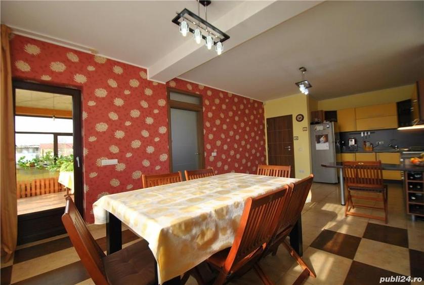 Casă cu 6 camere cu Teren 2200 Mp în Giarmata