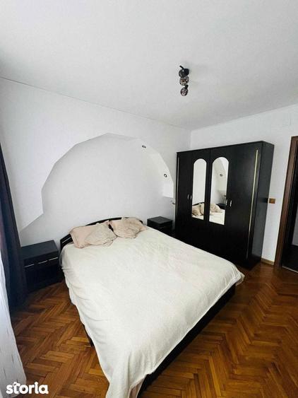 Apartament cu 2 camere semidecomandat în Calea București