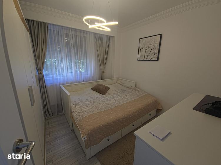 Apartament cu 4 camere în Tomis Nord