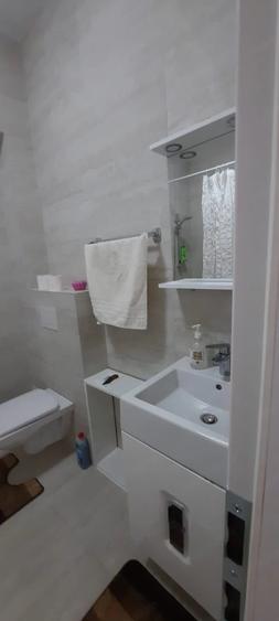 Apartament cu 2 camere decomandat în Moșnița Nouă