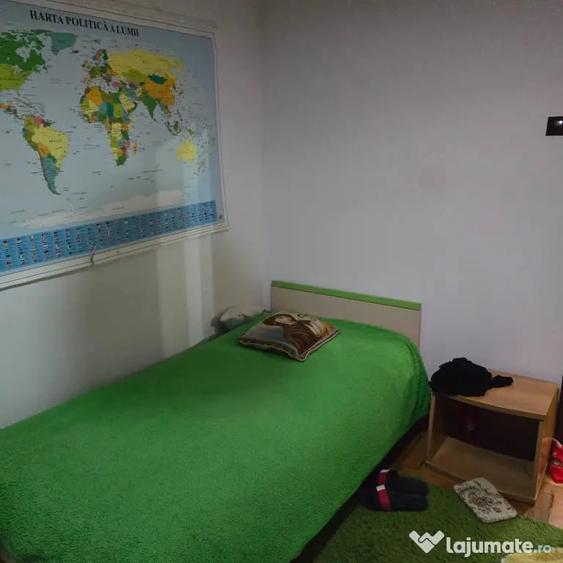Apartament cu 3 camere decomandat în Ultracentral