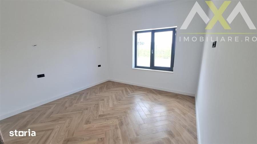 Casă cu 4 camere cu Teren 400 Mp în Rediu