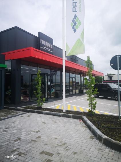 Spațiu comercial, de 100 mp, în Central